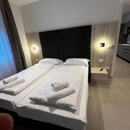 Bilo - For Rent